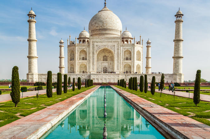 Lăng mộ trắng Taj Mahal 